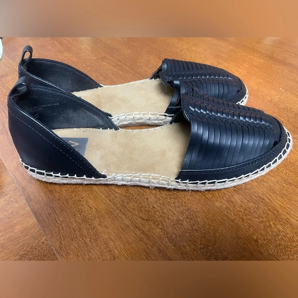 DV by Dolce Vita Black Espadrille Slip-Ons Women’s Size 8